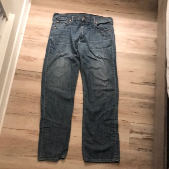 Men Levi’s  569 Jeans . Size 36x36. Good Condition - Picture 3 of 11